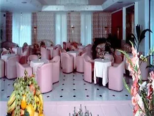 Hotel Alba Chianciano Terme 3*,  Italien