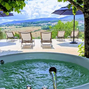 Arts Club & Spa Hotel